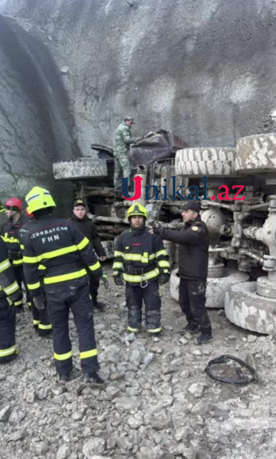 Hərbçimizin öldüyü ağır qəzadan FOTOLAR